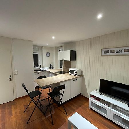 Charmant Studio En Plein Coeur De ชองเบรี ภายนอก รูปภาพ